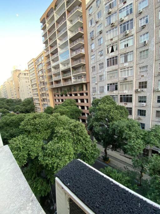 Em Copacabana Apartamento